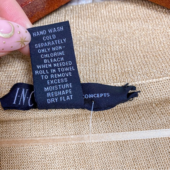 INC 4 Ways to Wear NWT Gold Shimmer Wrap Cardigan Size Large - Picture 8 of 12